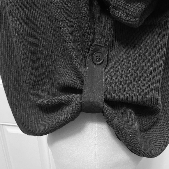 Classic Gray Women's Blouse size M. NWT - Picture 4 of 9